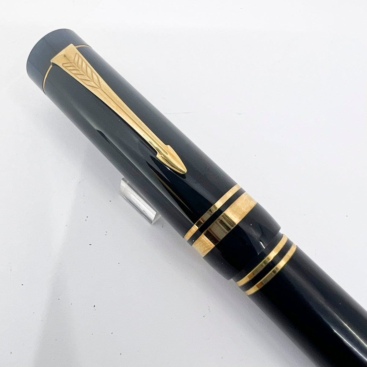 Parker Duofold Centennial (Largest) Black Fountain Pen - Broad Oblique #91 18kt Gold Nib (Circa 1989)