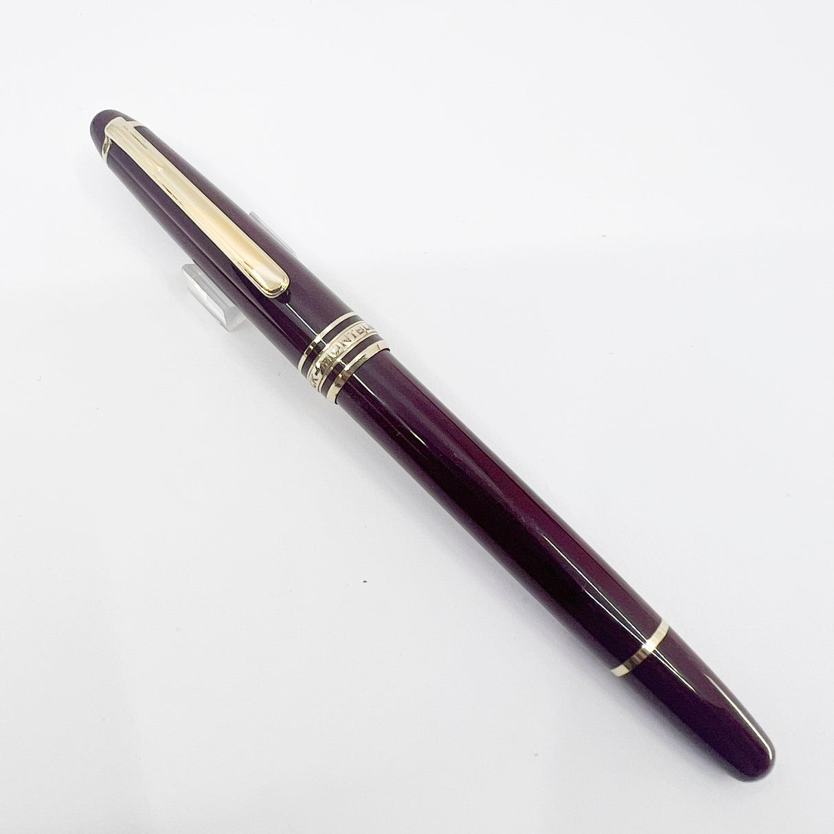 Montblanc #144 Bordeaux Resin Fountain Pen - Medium 14kt Gold Nib