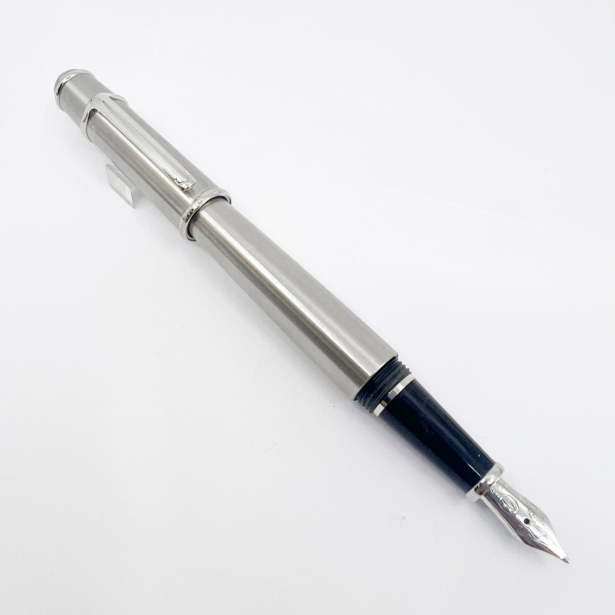 Cartier Diabolo Brushed Stainless Steel Fountain Pen - Medium 18kt Gold Nib