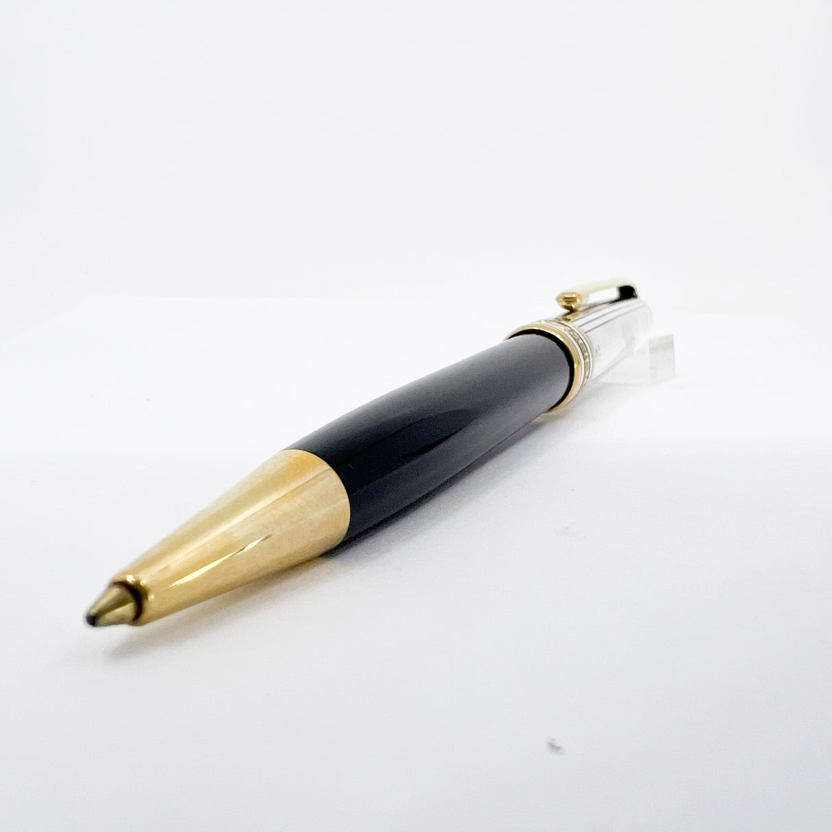 Montblanc Doue Classique Ballpoint - Sterling Silver Pinstriped Cap