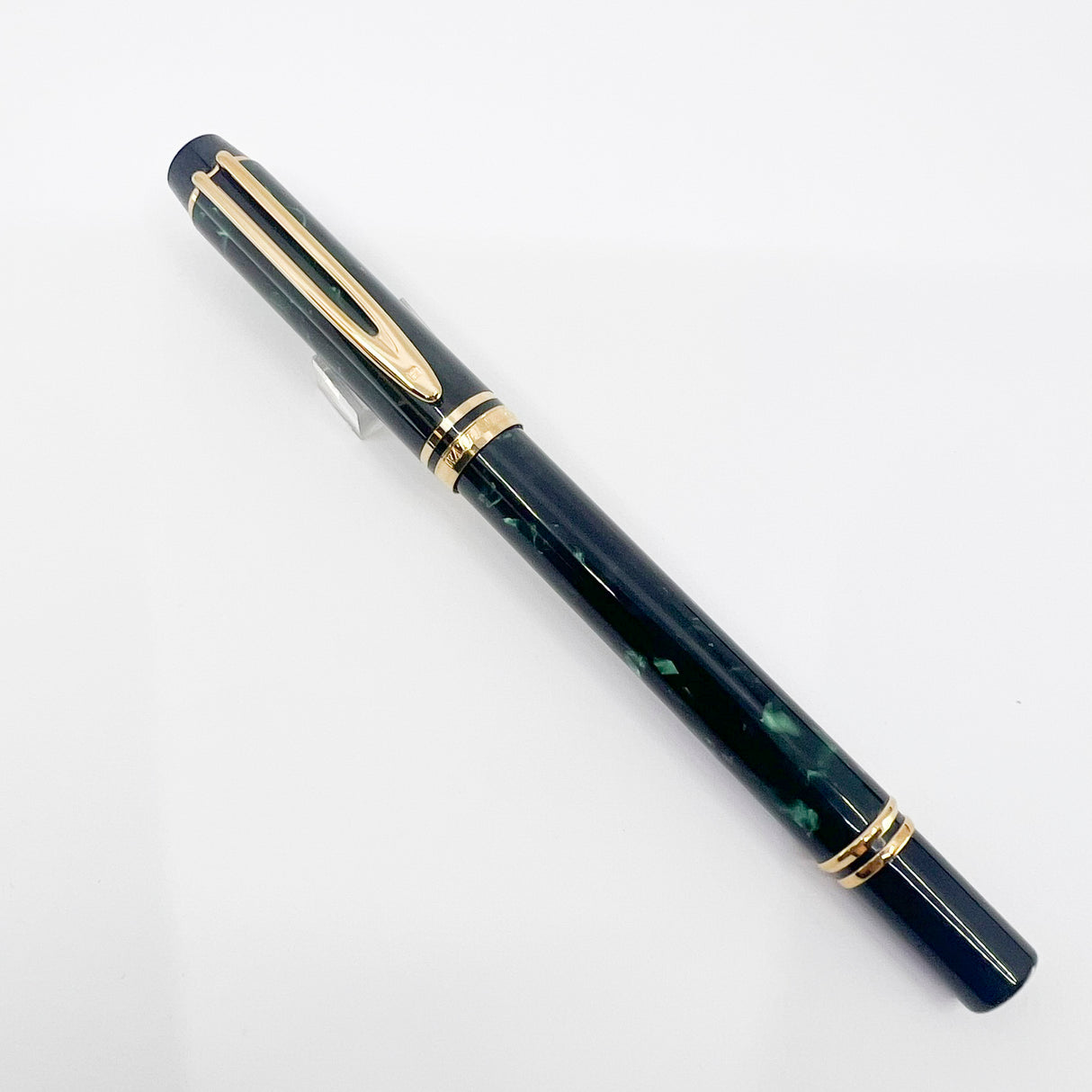 Waterman Rhapsody Marbled Mineral Green Fountain Pen - Fine 18kt Gold Nib