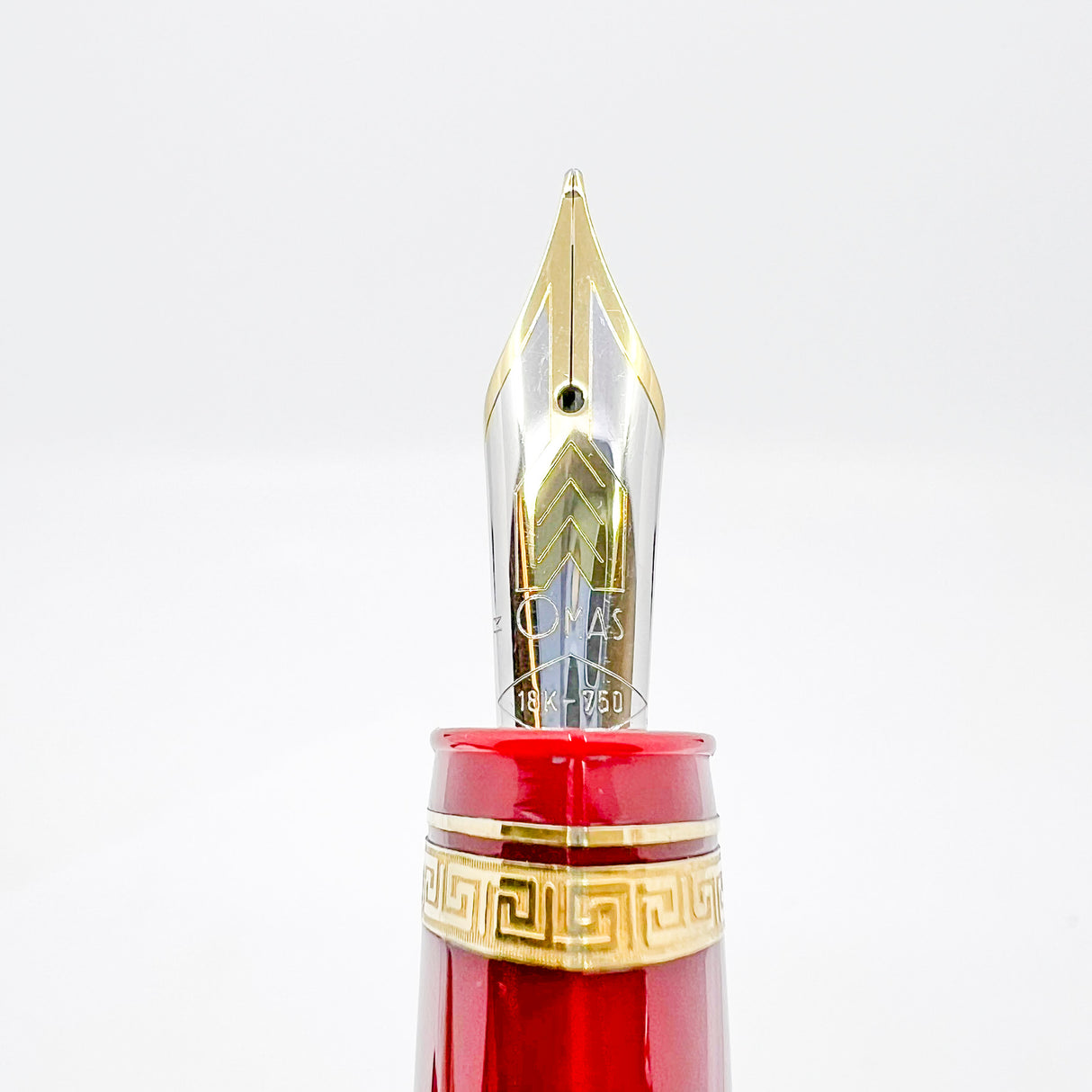OMAS #360 Triangular Body Burgundy Fountain Pen - Medium 18kt Gold Nib
