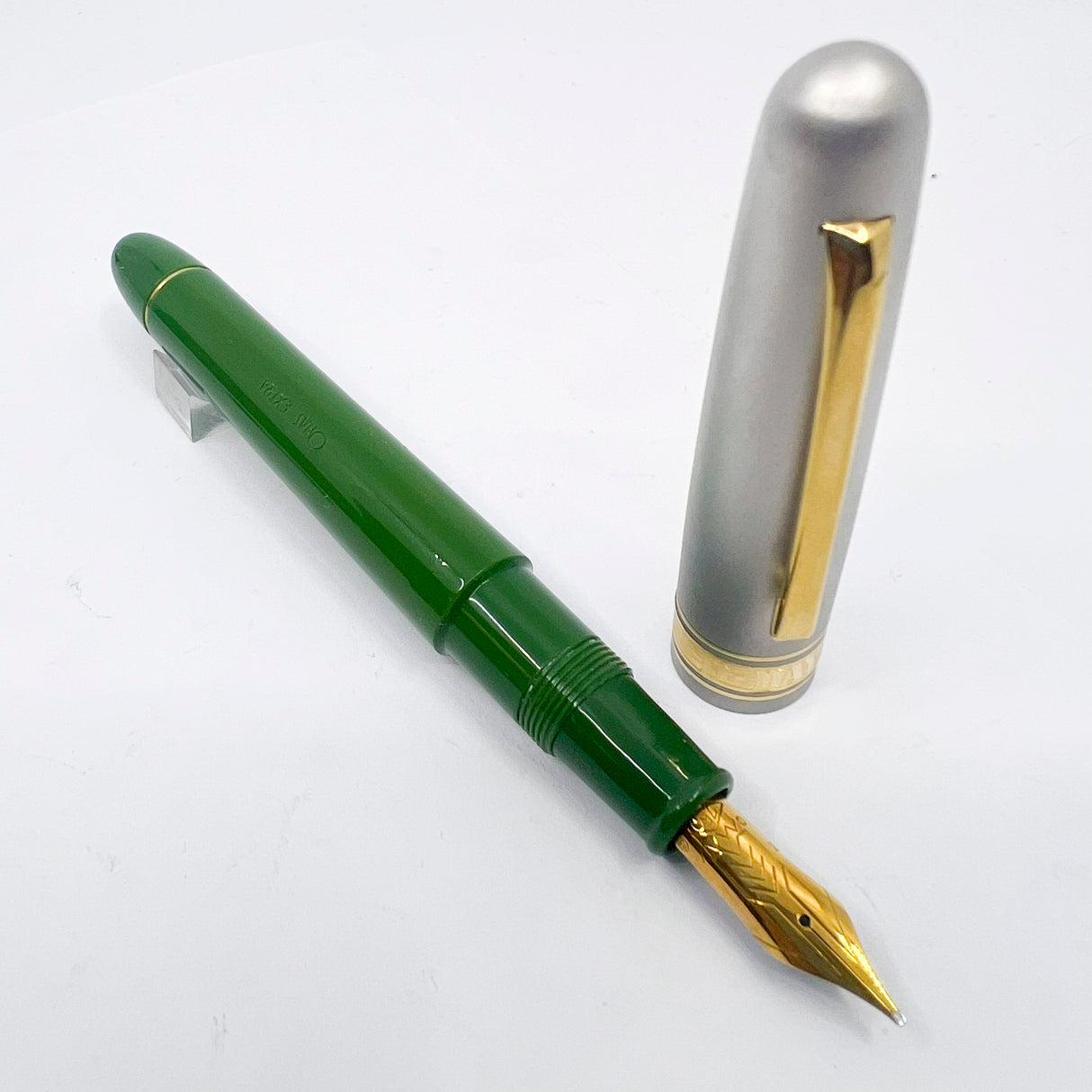 OMAS D-Day Normandy WW II 50th Anniversary Limited Edition Fountain Pen - Medium 18kt Gold Nib
