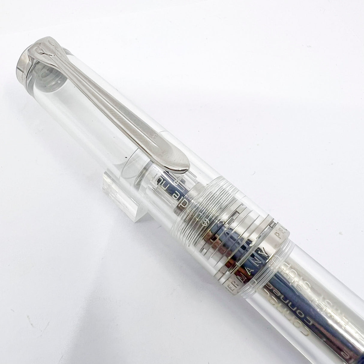 Pelikan M805 Clear Demonstrator Fountain Pen - Names of Pen Components Engraved by Pelikan on Barrel - Extra Fine 18kt Gold Nib