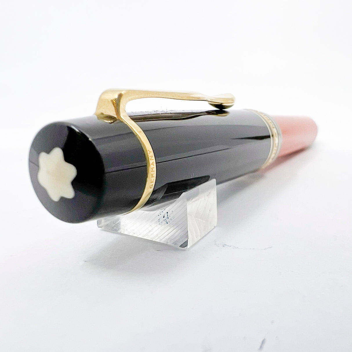 Montblanc Ernest Hemingway Writer's Series Limited Edition Ballpoint Pen - The First Pen in the Collection (1992)