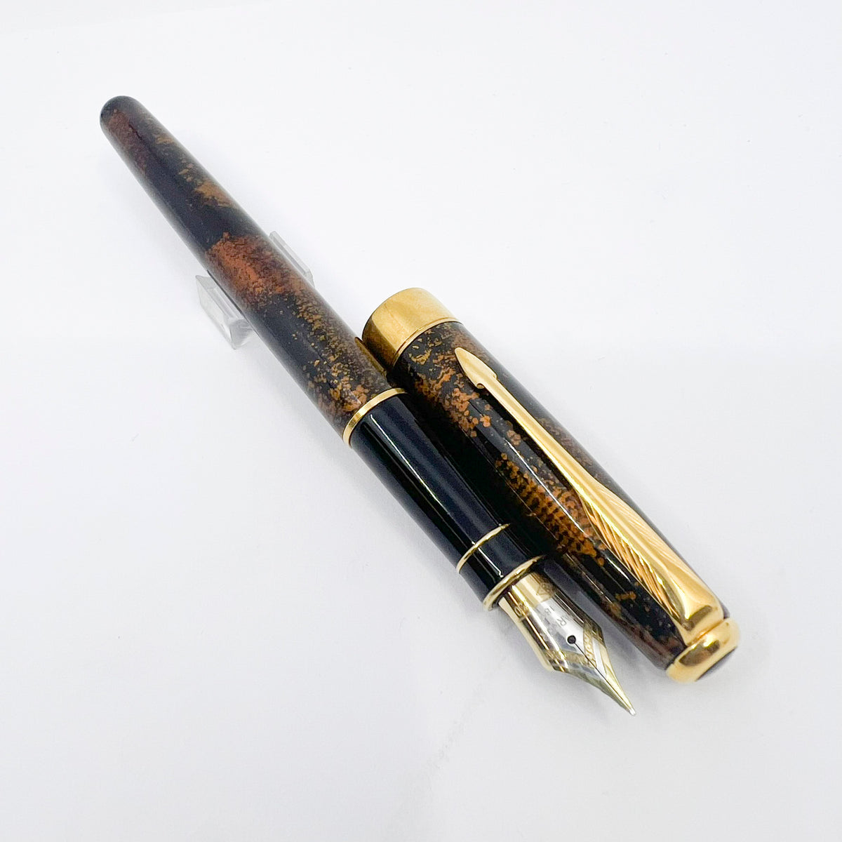 Parker Sonnet Chinese Laque Vision Fonce/Dark Brown & Gold Flecks Fountain Pen - Fine 18kt Gold Nib