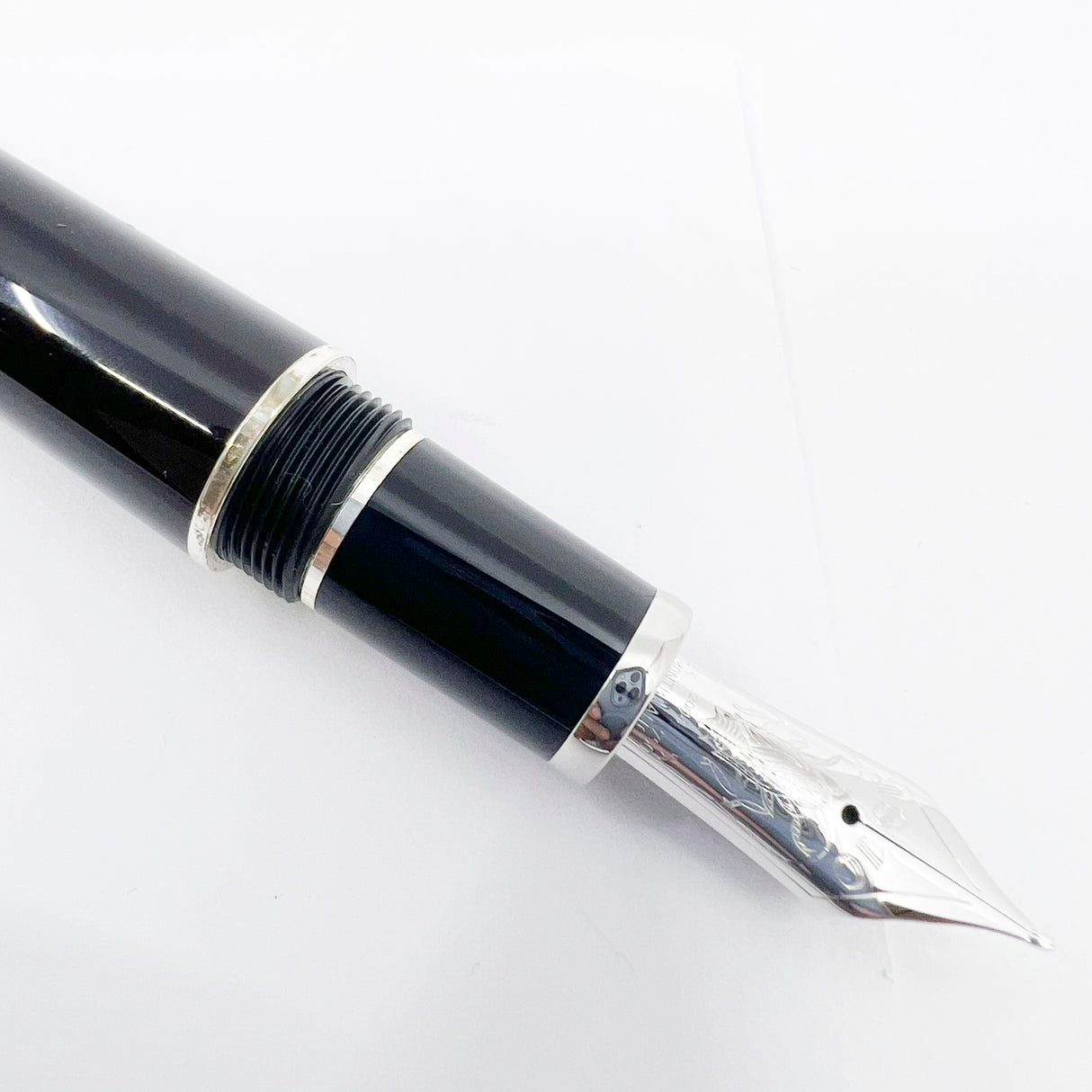 Montblanc Franz Kafka Writers Series Limited Edition Fountain Pen - Fine 18kt Gold Nib