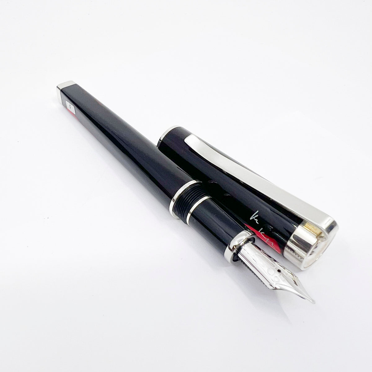 Montblanc Franz Kafka Writers Series Limited Edition Fountain Pen - Fine 18kt Gold Nib