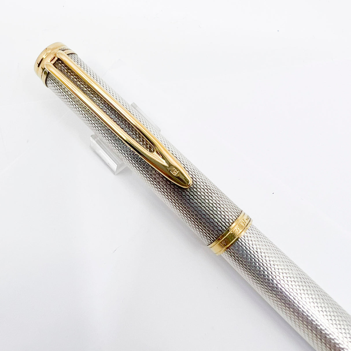 Waterman Gentleman Sterling Silver Barleycorn Pattern Fountain Pen - Extra Fine 18kt Gold Nib