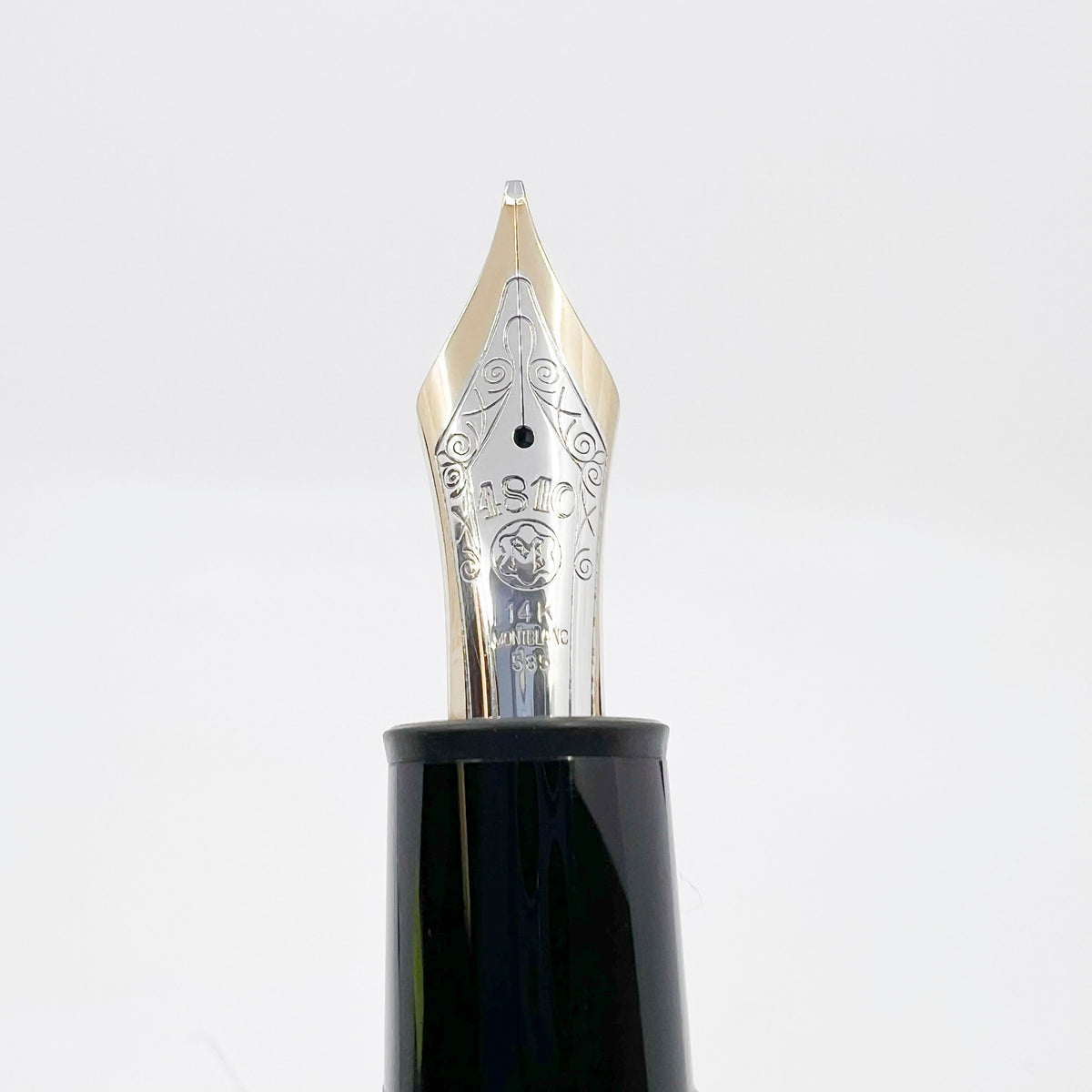 Montblanc Meisterstuck #149 Fountain Pen - Largest Of The Meisterstucks - Flexible Stub-like Medium 14kt Gold Nib