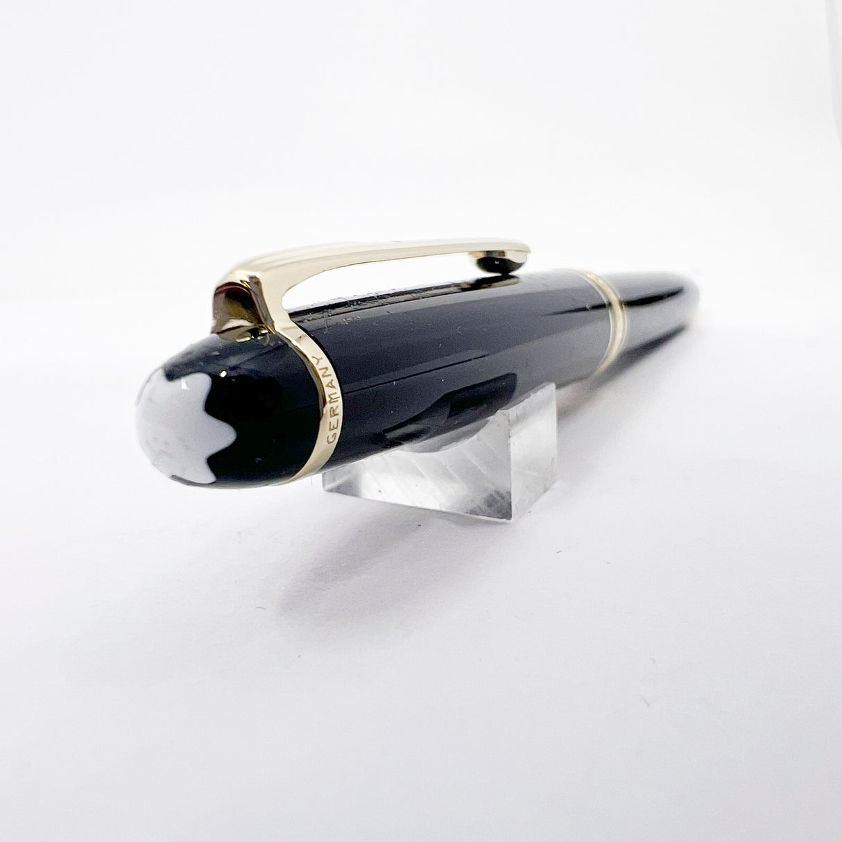 Montblanc Meisterstuck Black Resin Classique MINT Set : #164 Ballpoint Pen & 165 Mechanical Pencil 0.7mm in a Special Vintage Style Gift Box