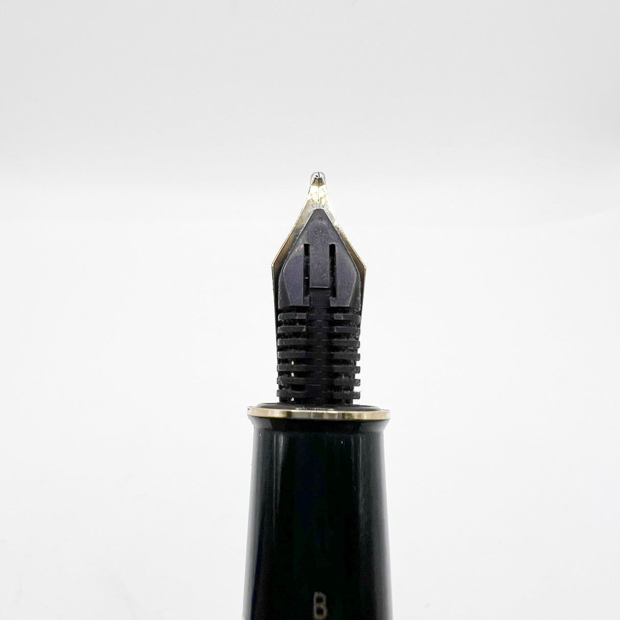 Sheaffer for Levenger Translucent Mediterranean Blue Connaisseur Fountain Pen - Broad 14kt Gold Nib