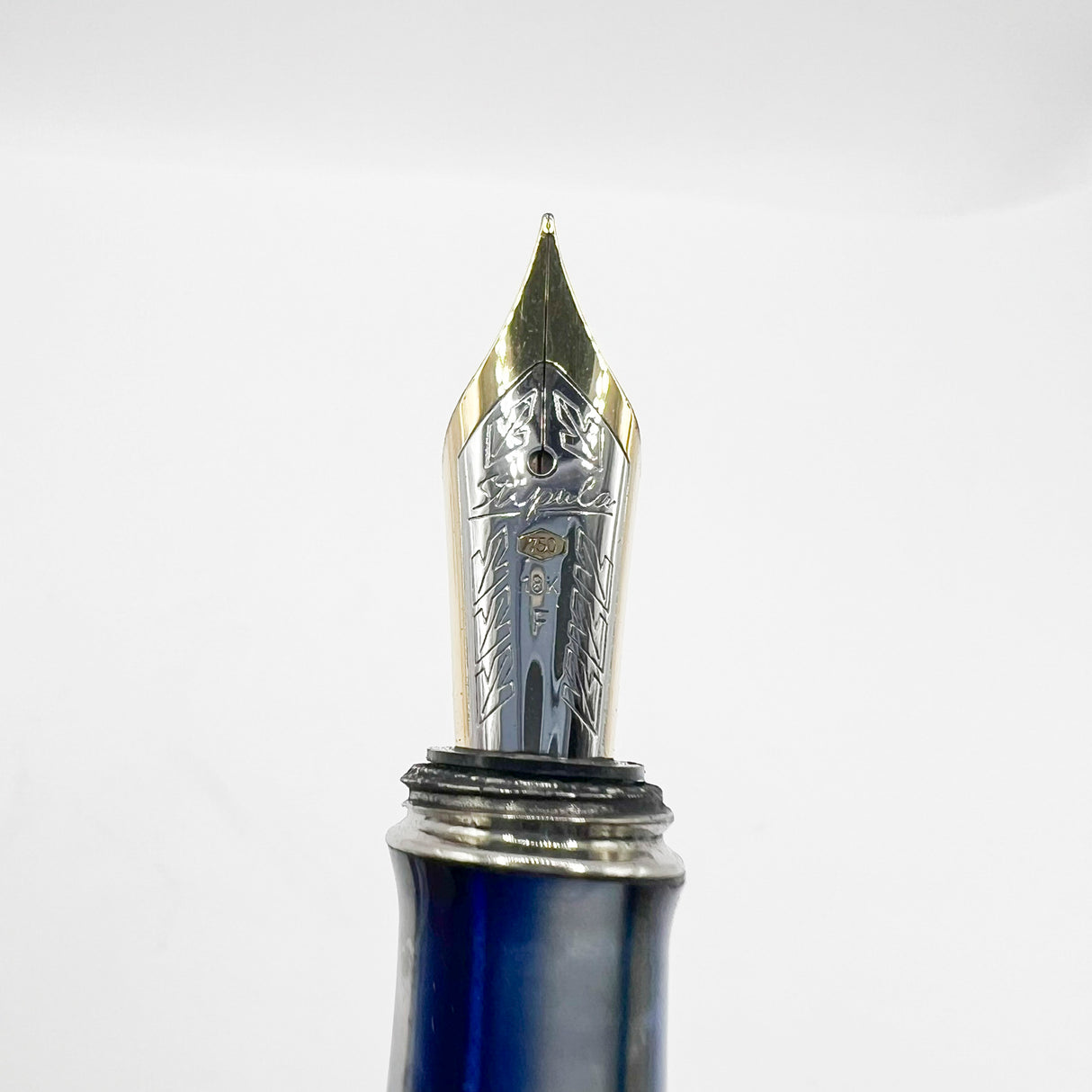 Stipula Duetto Pacific Blue Fountain Pen - Fine 18kt Gold Nib