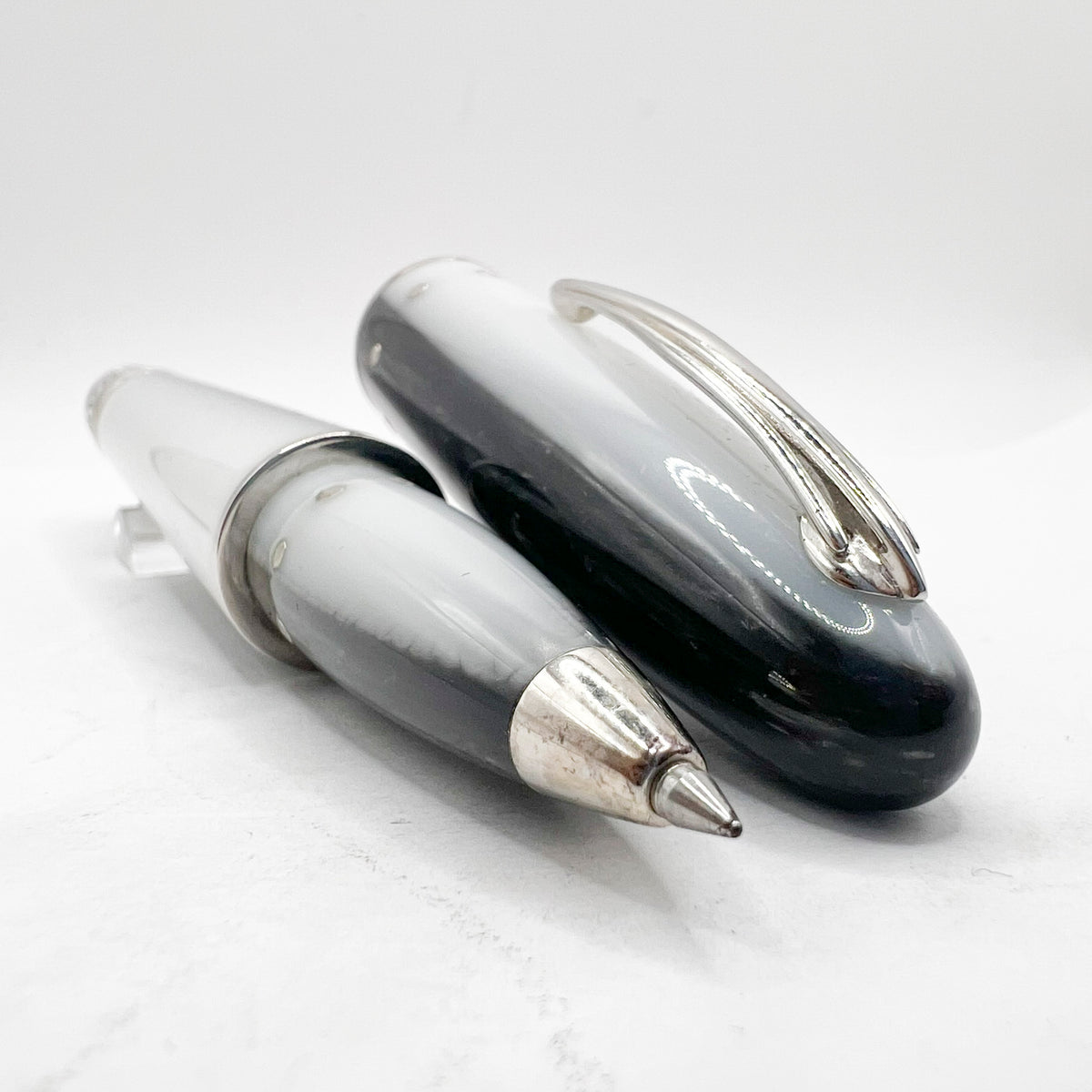 Nettuno (Italy) "Shark" Oversized Convertible Rollerball/Ballpoint Limited Edition # 31/400