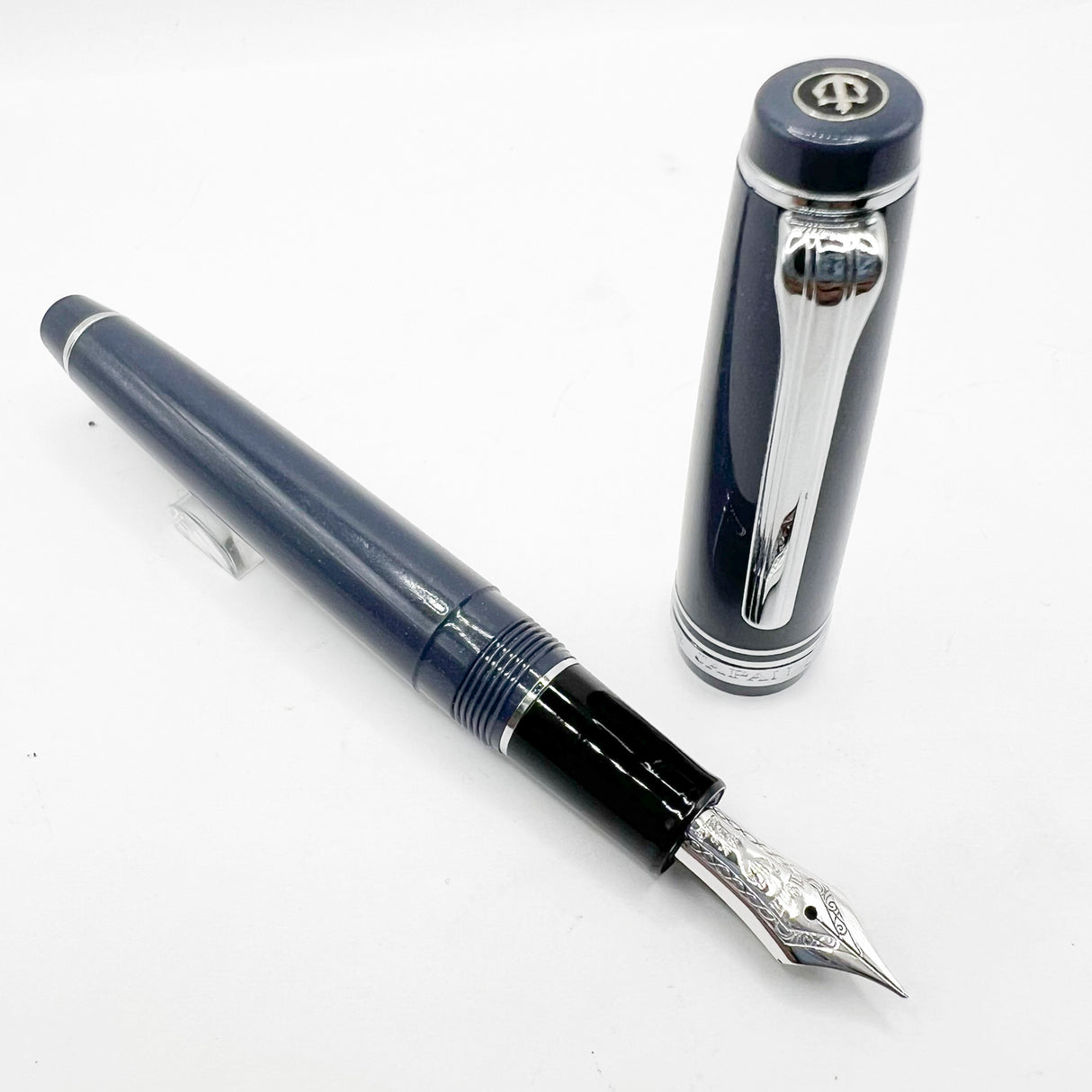 Sailor Professional Gear Slim Celestial Gray 2024 Pen of the Year Fountain Pen - Medium 14kt Gold Nib