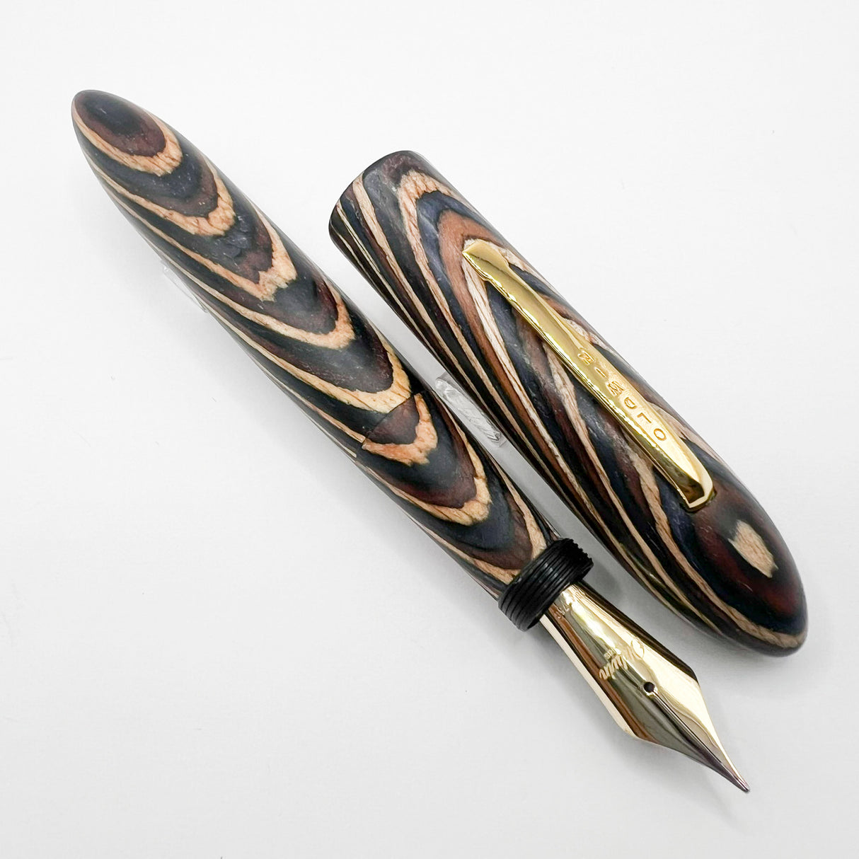 Oldwin (France) Oversized Wood Spina Fountain Pen - Flexible Large #8 Medium 18kt Gold Nib