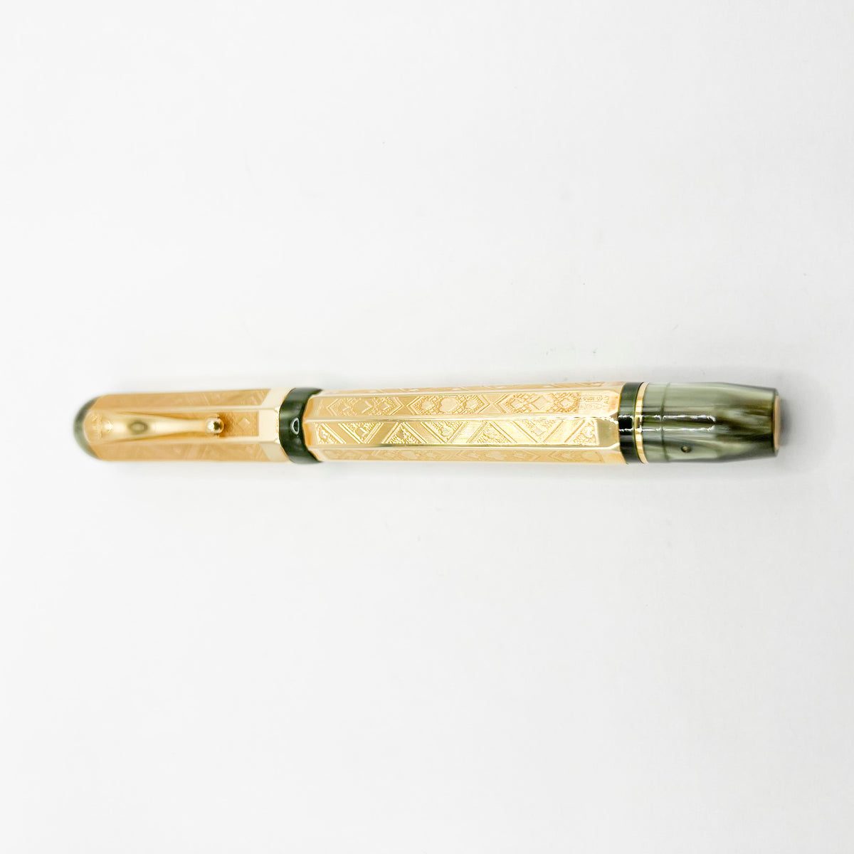 Montegrappa Queen of Hearts - 18 Kt SOLID GOLD Overlay - Medium 18kt Gold Nib
