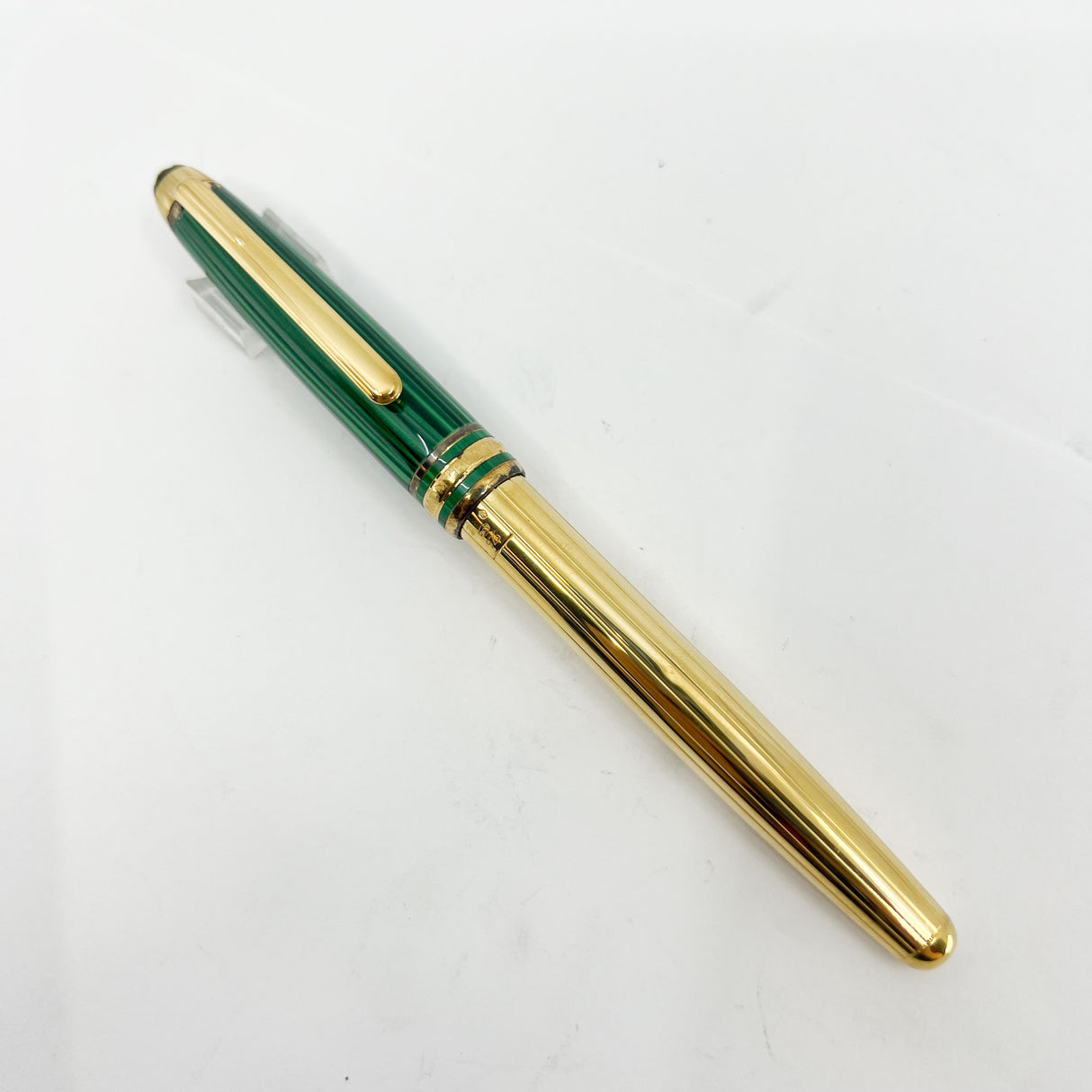 Montblanc Meisterstuck Solitaire Czar Nikolai Classique 144 Malachite Cap/Vermeil Barrel Fountain Pen