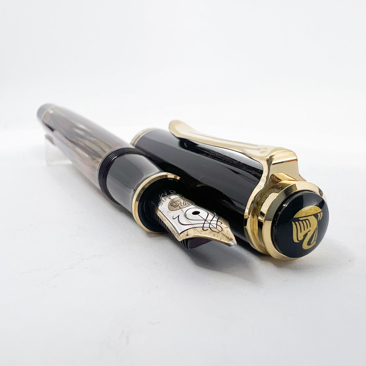 Pelikan M400 Tortoise Brown Fountain Pen - Medium Oblique 14kt Gold Nib