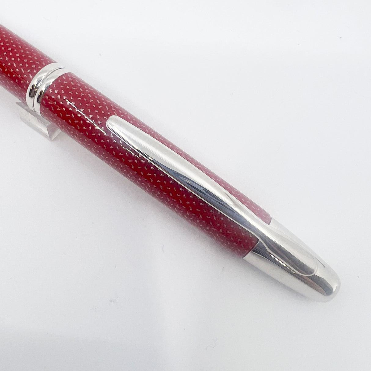 Pilot Vanishing Point Red Carbonesque Fountain Pen - Fine 18kt Gold Nib