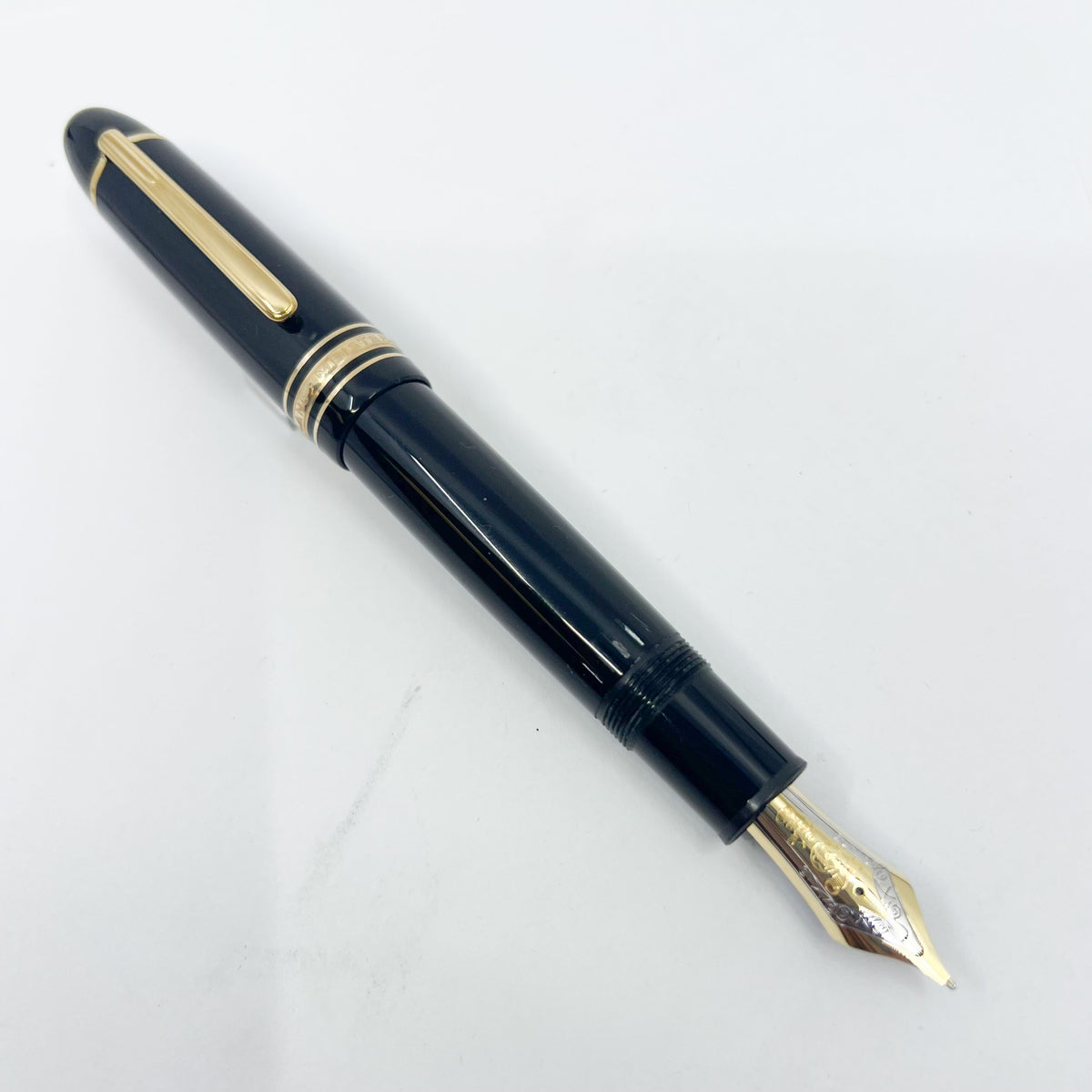 Montblanc Meisterstuck Black Resin #149 (Largest) Fountain Pen - Medium 18kt Gold Nib