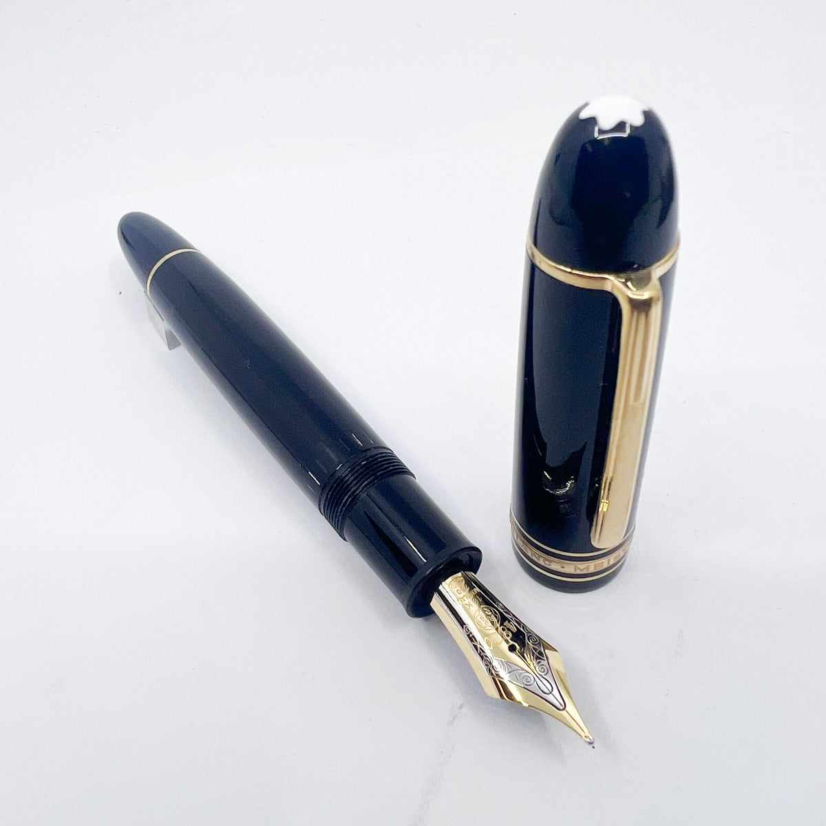 Montblanc Meisterstuck Black Resin #149 (Largest) Fountain Pen - Medium 18kt Gold Nib