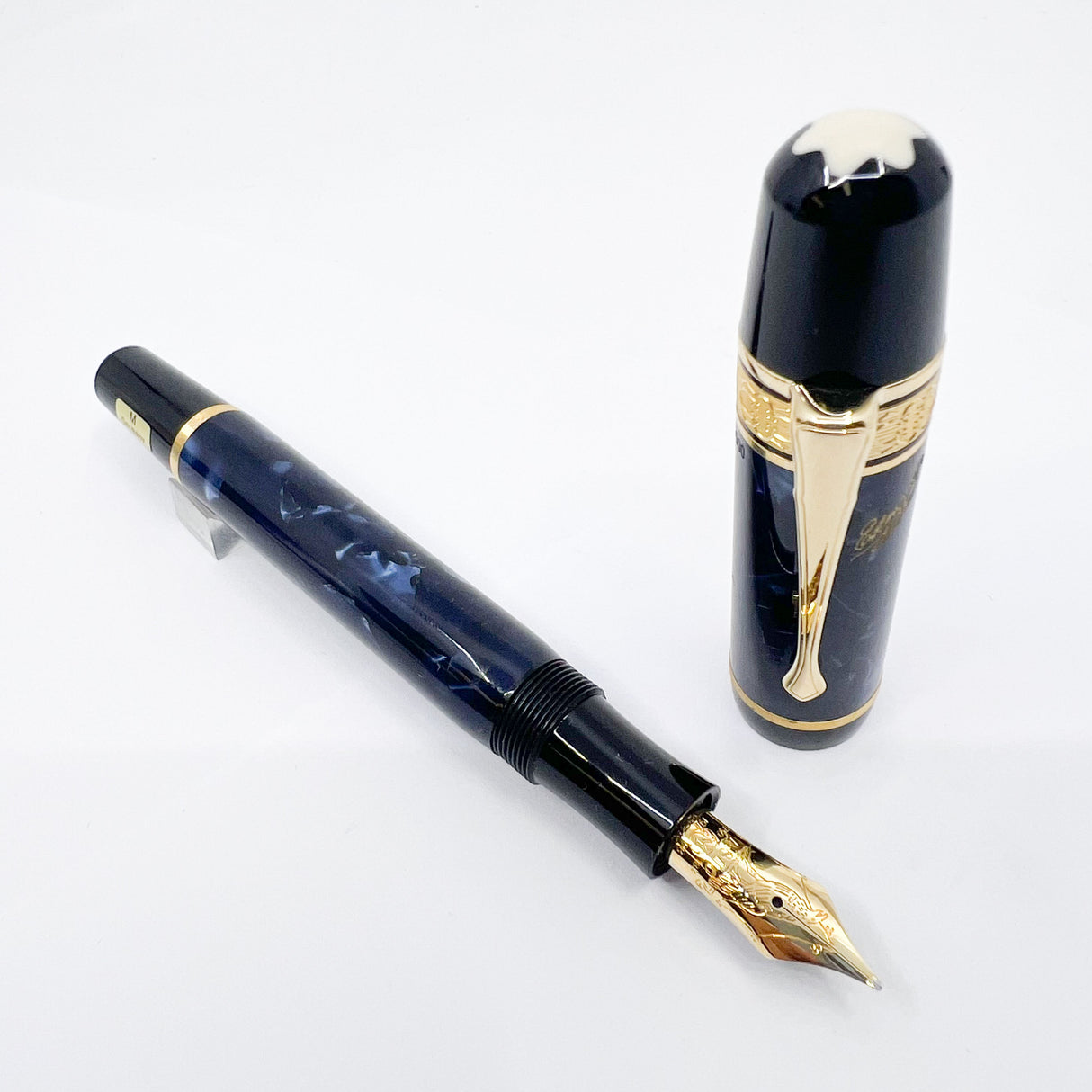 Montblanc Edgar Allan Poe Writer's Limited Edition Fountain Pen - Medium 18kt Gold Nib