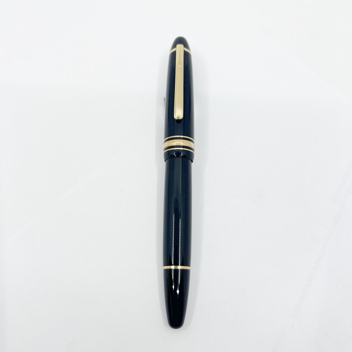 Montblanc Meisterstuck Black Resin #146 LeGrand Fountain Pen - Fine 14kt Gold Nib