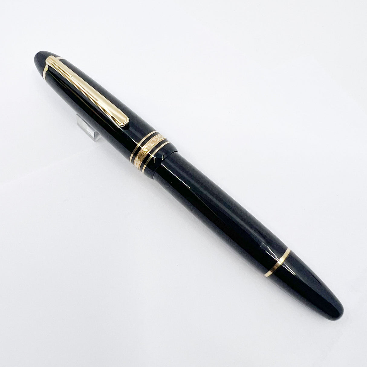 Montblanc Meisterstuck Black Resin #146 LeGrand Fountain Pen - Fine 14kt Gold Nib
