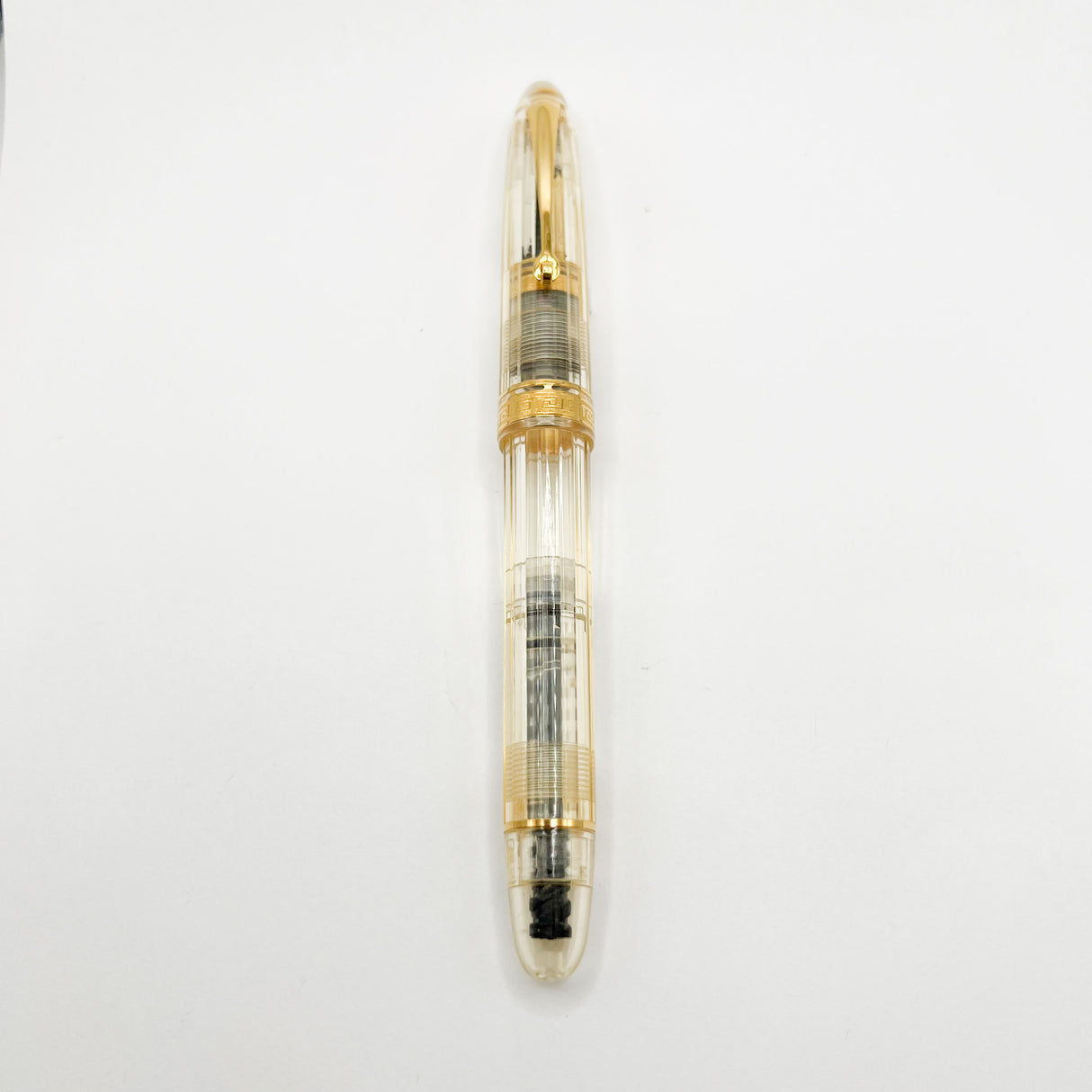 OMAS "Vision" Ogiva Transparent Fluted Demonstrator Fountain Pen - Broad 18kt Gold Nib