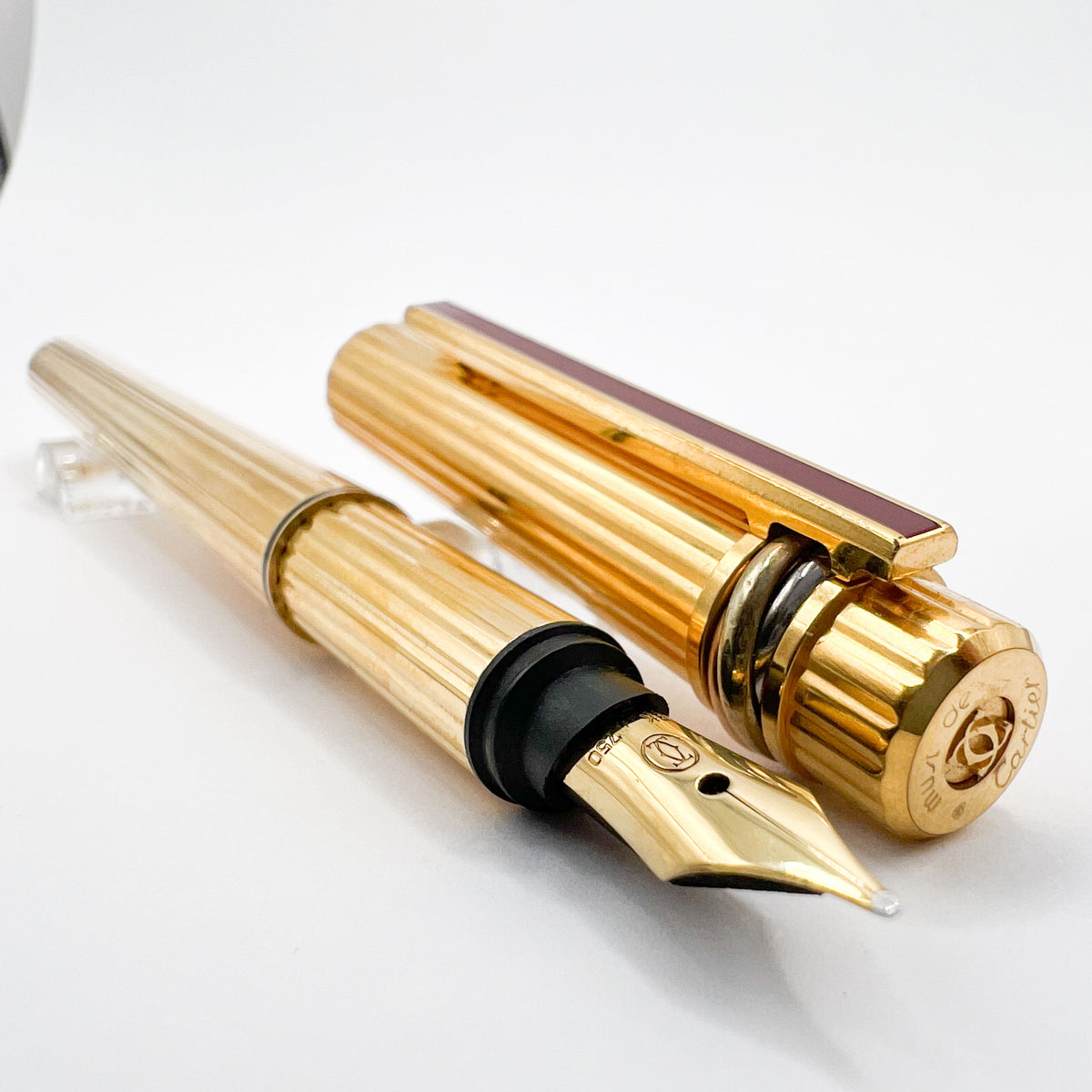 Cartier Gold-Plated Fluted Must de Cartier Fountain Pen - Medium 18kt Gold Nib