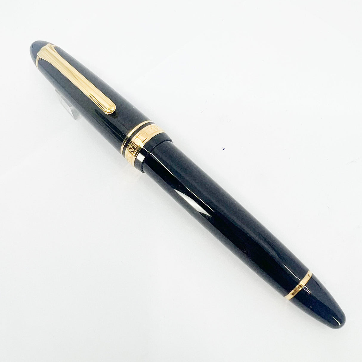 Sailor Black 1911L Large Fountain Pen - Broad 21kt Gold Nib