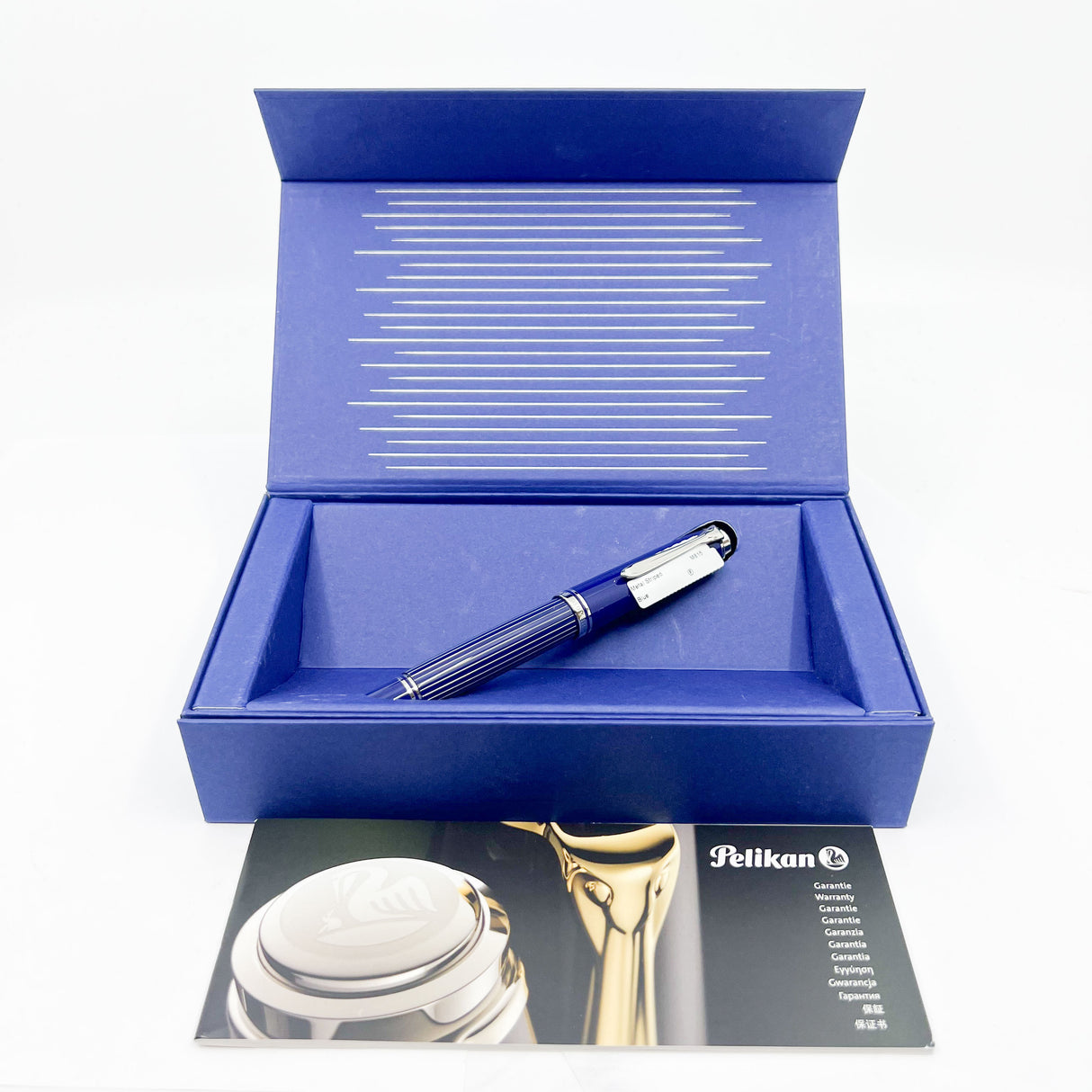 Pelikan M815 Metal Striped Blue Fountain Pen - Fine 18kt Gold Nib