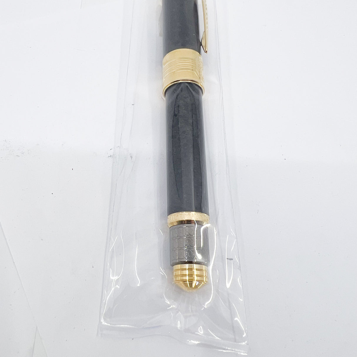 Montblanc 2019 Homage to Hadrian Patron of the Arts 4810 Limited Edition Fountain Pen - Medium 18kt Gold Nib2019
