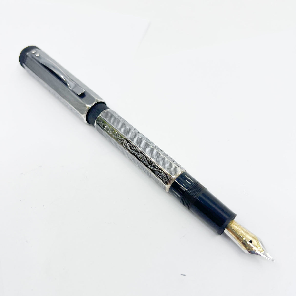 Montblanc Lorenzo de Medici Patron of the Arts Limited Edition Fountain Pen - A GRAIL Pen!!