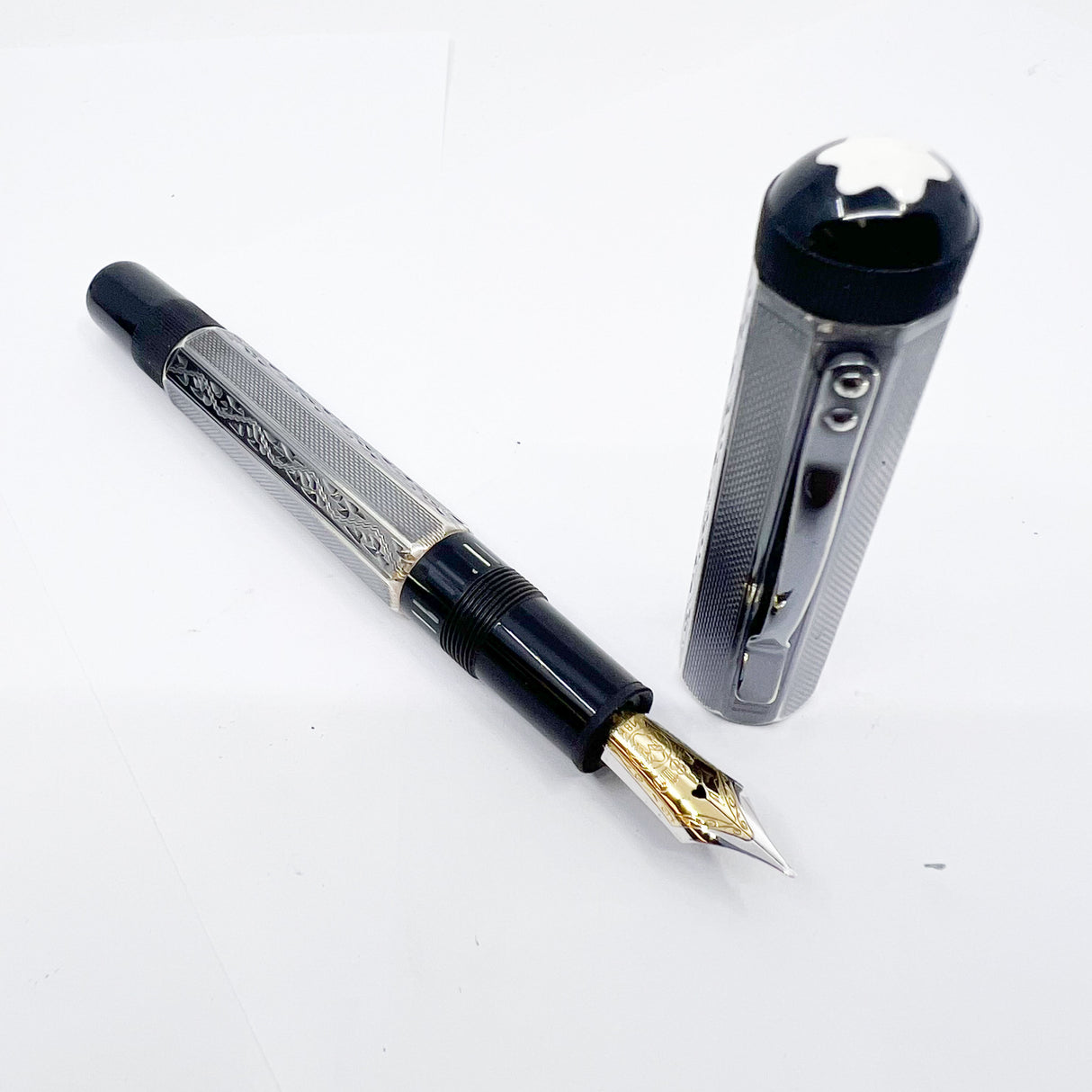 Montblanc Lorenzo de Medici Patron of the Arts Limited Edition Fountain Pen - A GRAIL Pen!!