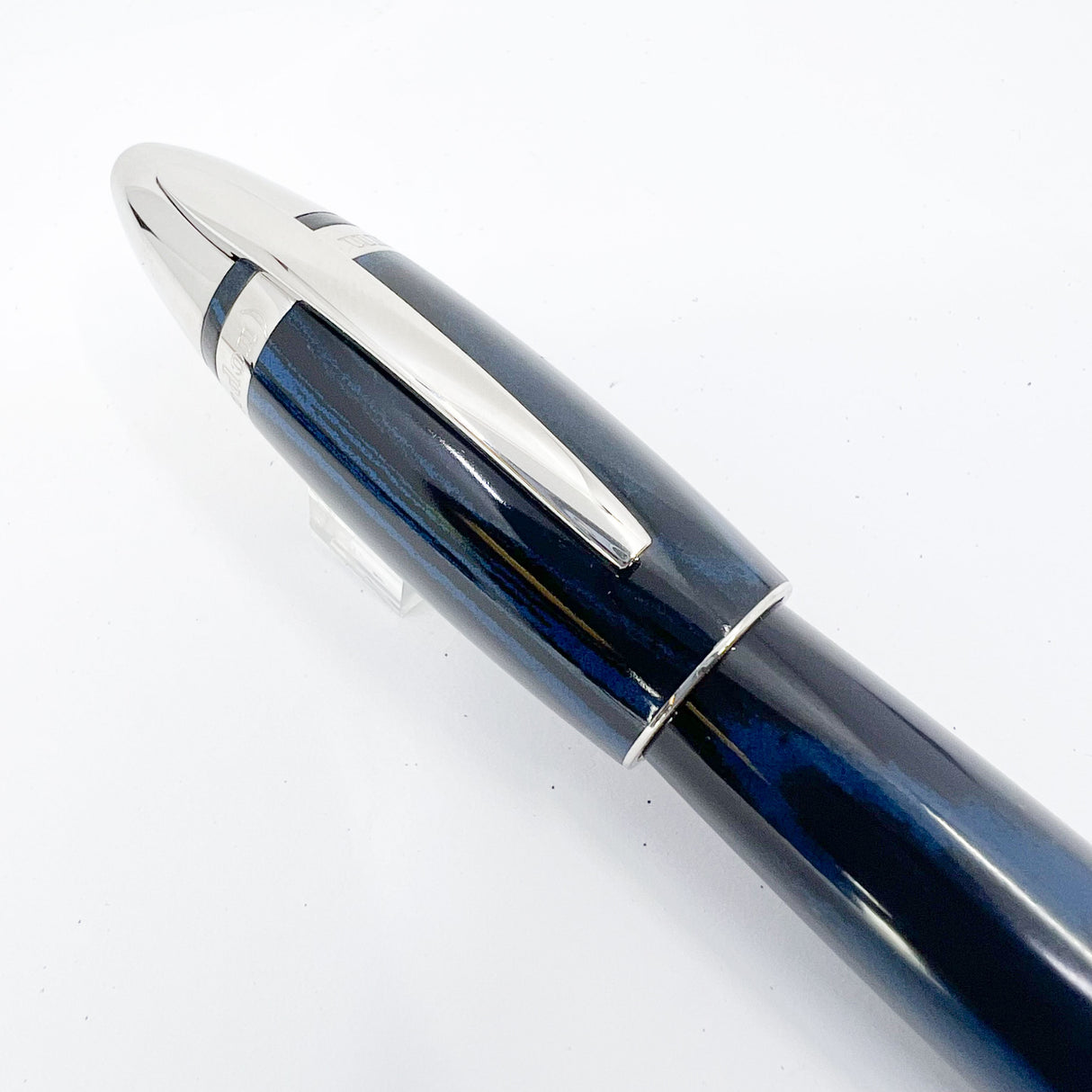 Underwood (London) Piccadilly Ebonite Blue/Black Ripple Fountain Pen - Medium 18kt Gold Nib