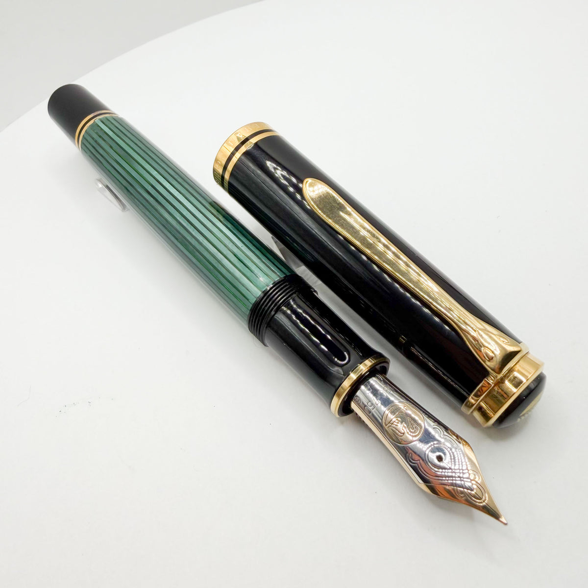 Pelikan Souveran M1000 Black/Green Striped Fountain Pen (Largest) - Fine 18kt Gold Nib