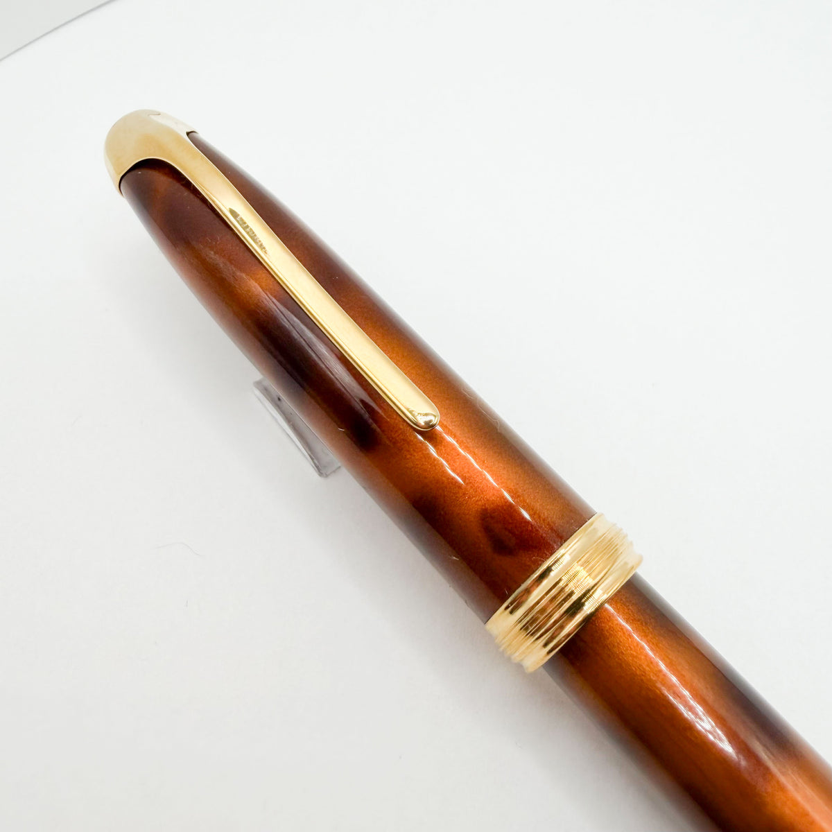 Cross Pinnacle Amber Marble Lacquer Fountain Pen - Medium 18kt Gold Nib -Scarce!