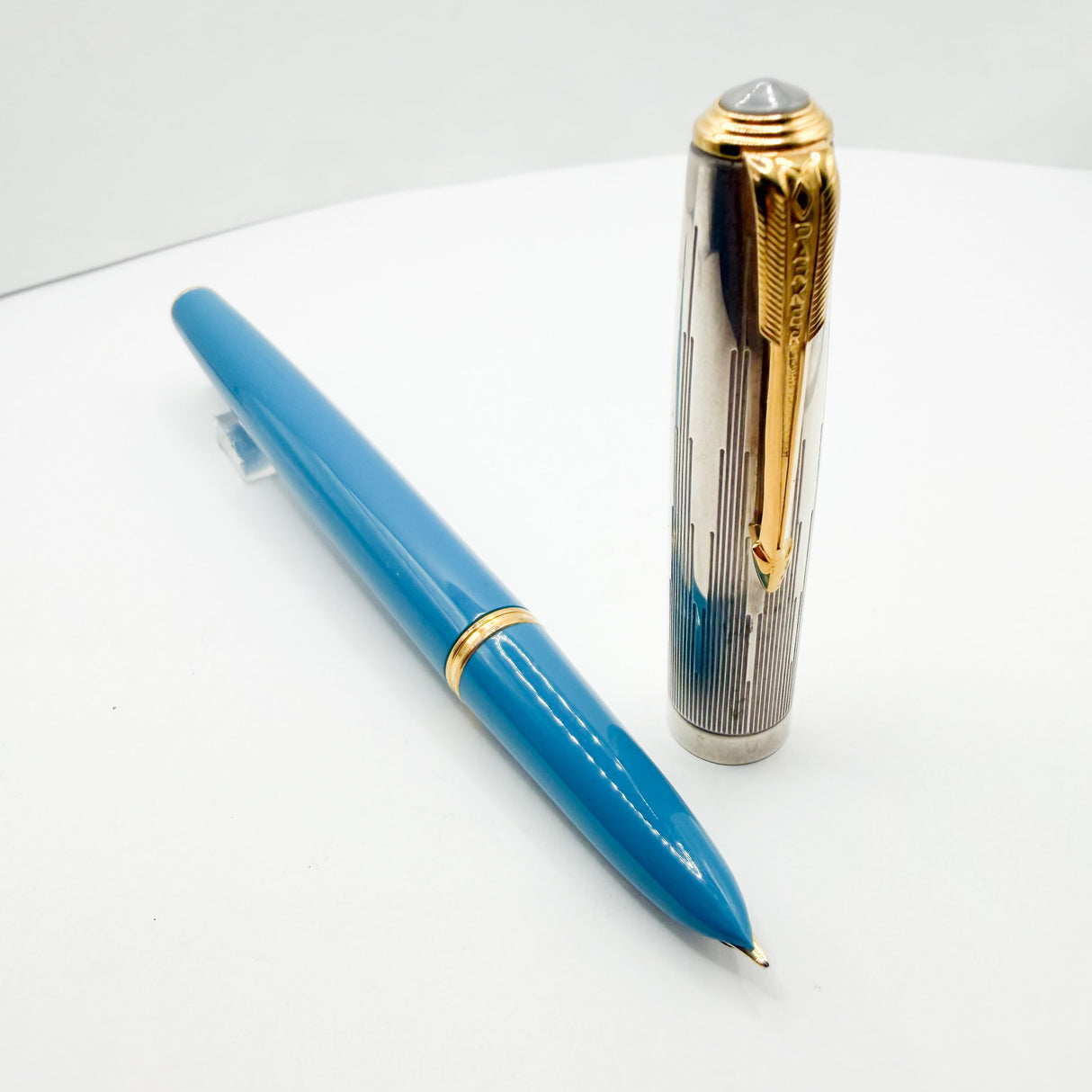 Parker 51 Special Edition Sterling Silver & Vista Blue Fountain Pen - Medium 18kt Gold Nib
