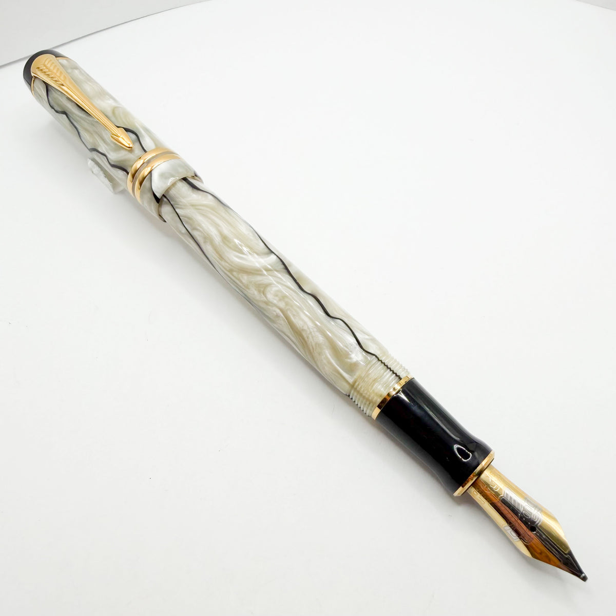 Parker Duofold Centennial (Largest) Lustrous Pearl & Black Fountain Pen - Medium Italic 18kt Gold Nib
