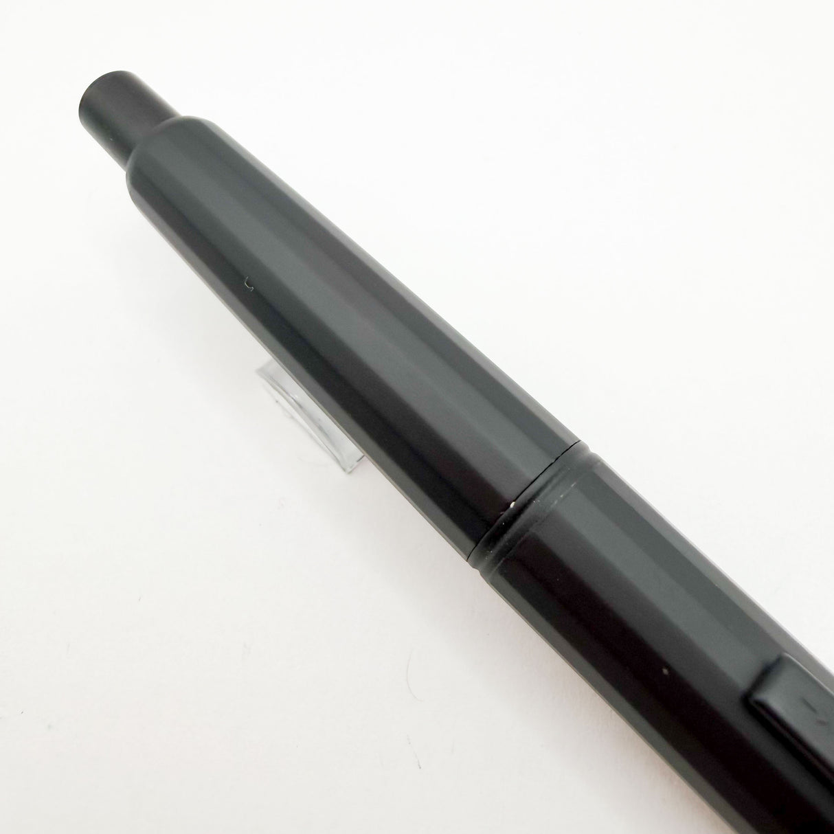 Pilot Namiki Black Matte Vanishing Point Fountain Pen - 1990s Style Multi-Facetted Body - Fine 14kt Gold Nib