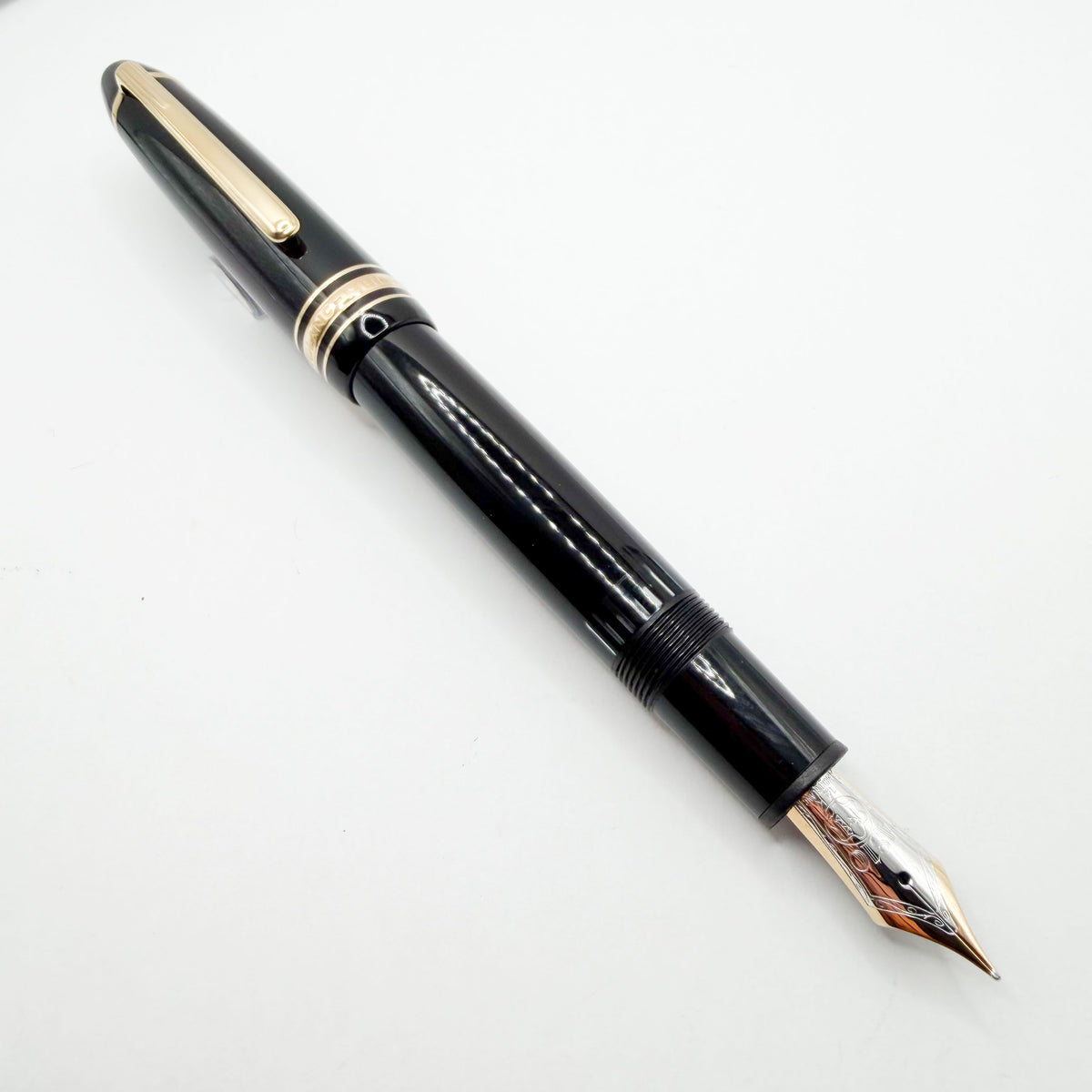 Montblanc Meisterstuck Black Resin #146 LeGrand Fountain Pen - Fine 14kt Gold Nib