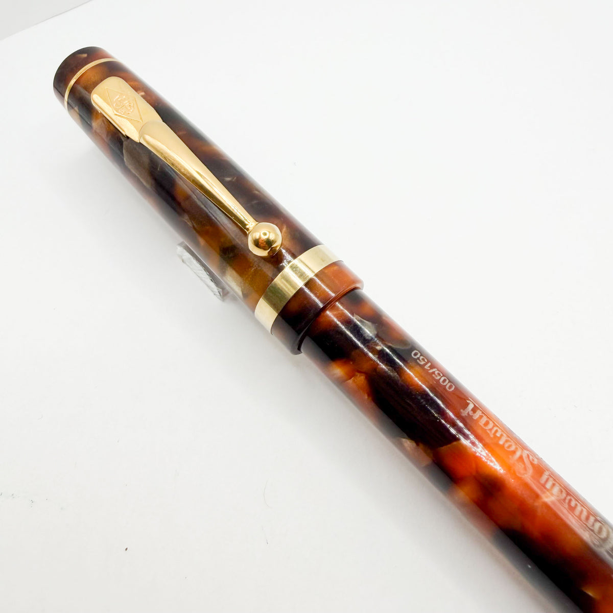 Conway Stewart Bracket Brown Marble "Duro for Fahrneys" Fountain Pen - Fine 18kt Gold Nib - Circa 2008