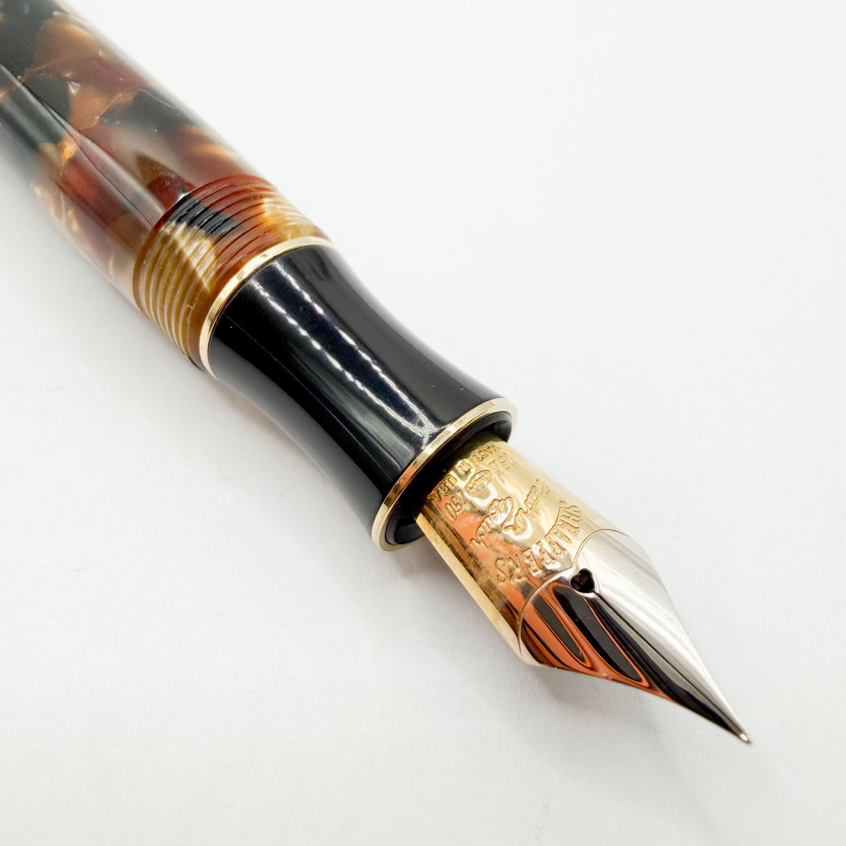 Sheaffer Amber Glow Balance II Fountain Pen - Extra Fine 18kt Gold Nib
