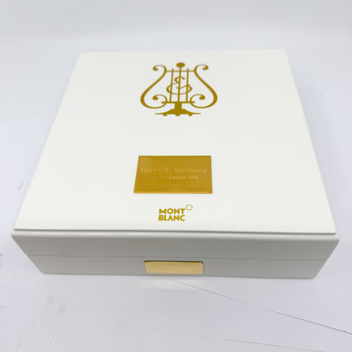 Montblanc Henry E, Steinway 888 Special Edition Patron Of The Arts Limited Edition Fountain Pen - Medium 18kt Gold Nib