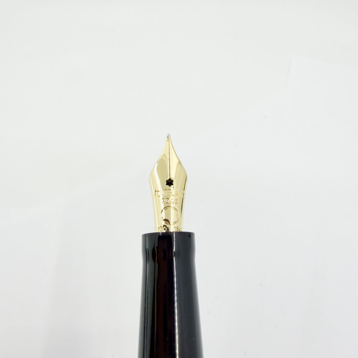 Montblanc Historical Limited Edition Fountain Pen Celebrating its 100th Anniversary - Fine 18kt Gold Retractable Nib