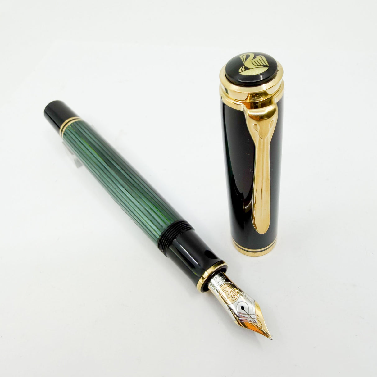 Pelikan M800 Souveran Black Cap & Green Striped Barrel Fountain Pen - Medium 18kt Gold "PF" Nib