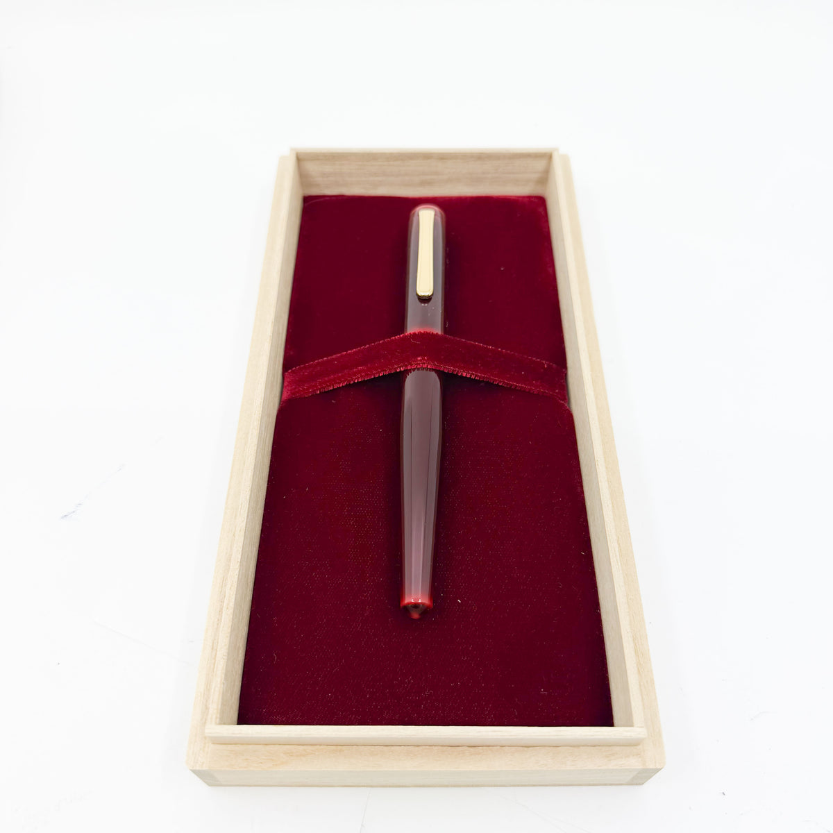 Nakaya Naka-Ai Writer Fountain Pen, Aka Tamenuri, Burgundy/Red Urushi Lacquer - Broad 14kt Gold Nib