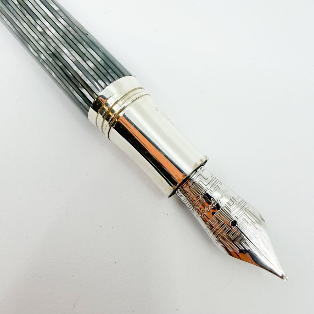 Montegrappa "Extra" Art Deco Shiny Lines Celluloid Limited Edition Fountain Pen #35/50 - Broad 18kt Gold Nib